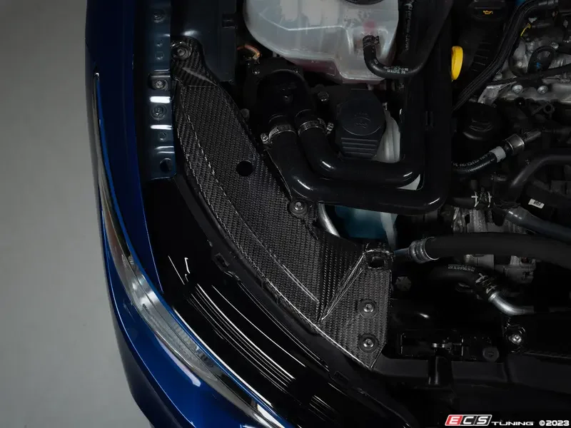 ECS Tuning MK8 GTI / Golf R Carbon Fiber Core Support Braces – Set
