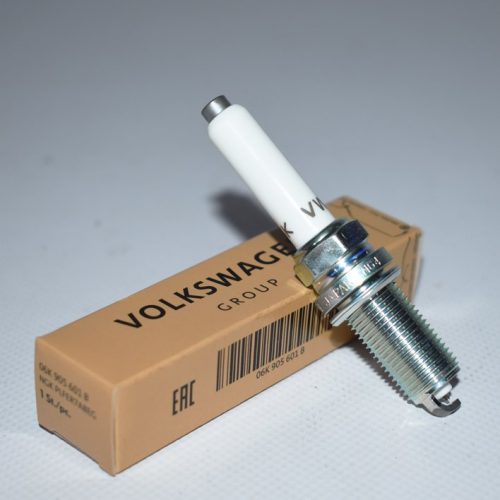 OEM VW / AUDI Spark Plugs MK7 R 8V S3