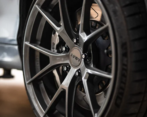 MMX Stud & Nut Kit | BMW & Mini | 80mm Tapered Seat