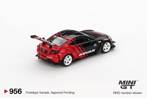 Mini GT – Toyota GR86 HKS Type R Advan 2022 Tokyo