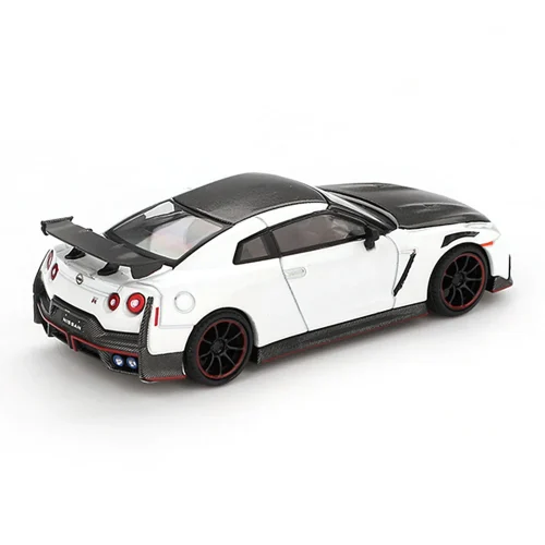 Mini GT – Nissan GT-R Nismo 24 White Pearl