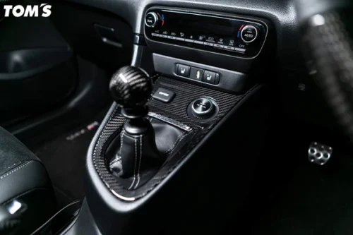 Toms Yaris GR Carbon Shift Knob