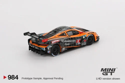 Mini GT – Mclaren 720S GT3 Evo Pfaff Motorsports