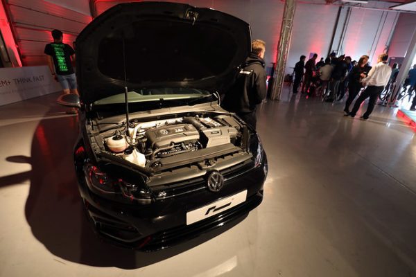 Racingline R600 Mk7 Coolant Underhose